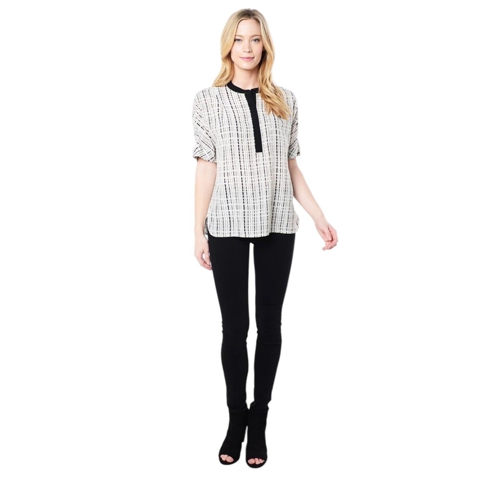 Vince Silk Interlace V-Neck Blouse Black White Workwear Japanese Minimalist 10